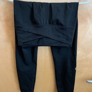 P'tula V-Waist Leggings